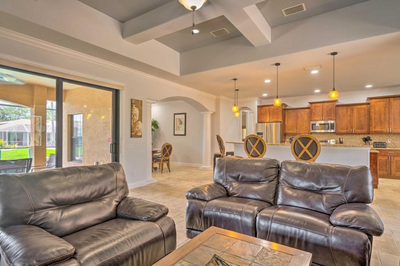 Canalfront Cape Coral Home With Patio And Grill! Exterior foto